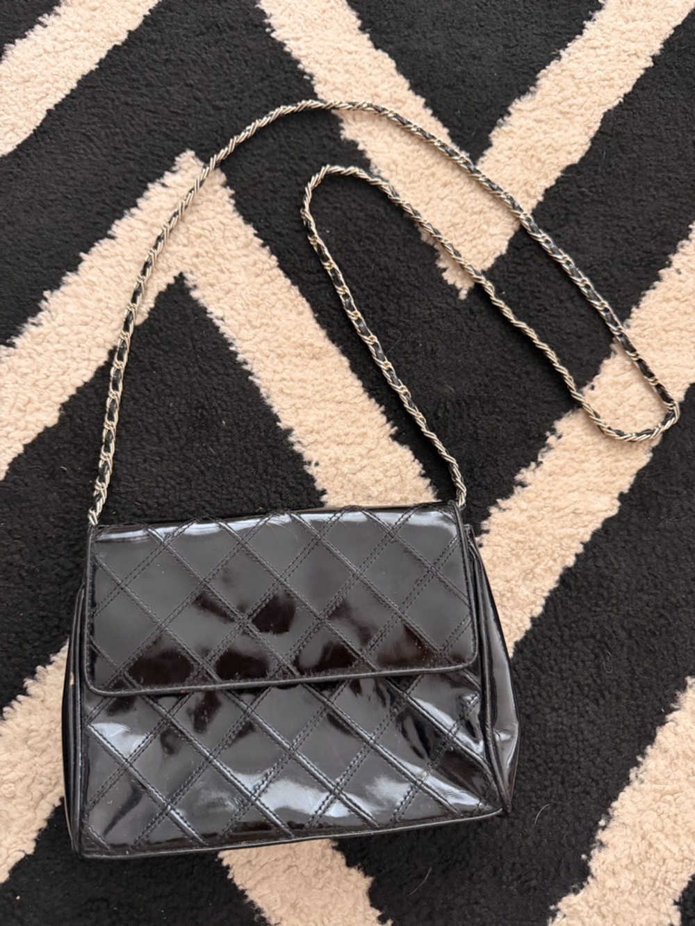 Vintage Saks Fifth Avenue Quilted Patent Crossbody Shoulder Bag in Black